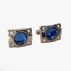 color: Silver cuff links for mens with diamonds and black crytal