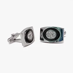 color: Silver cuff links for mens with diamonds and Blue crytal