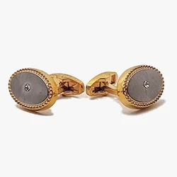 color: Golden cufflink with rhinestone